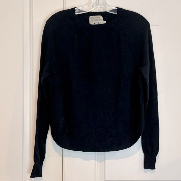 Subtle Luxury Washable Cashmere Navy Blue Crew Long Sleeve Sweater XS/S - Picture 1 of 9